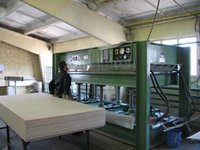 Шпонирование древесных плит
